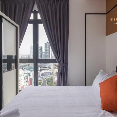 Neu Suites Signature Suites, Klcc Kuala Lumpur Room photo